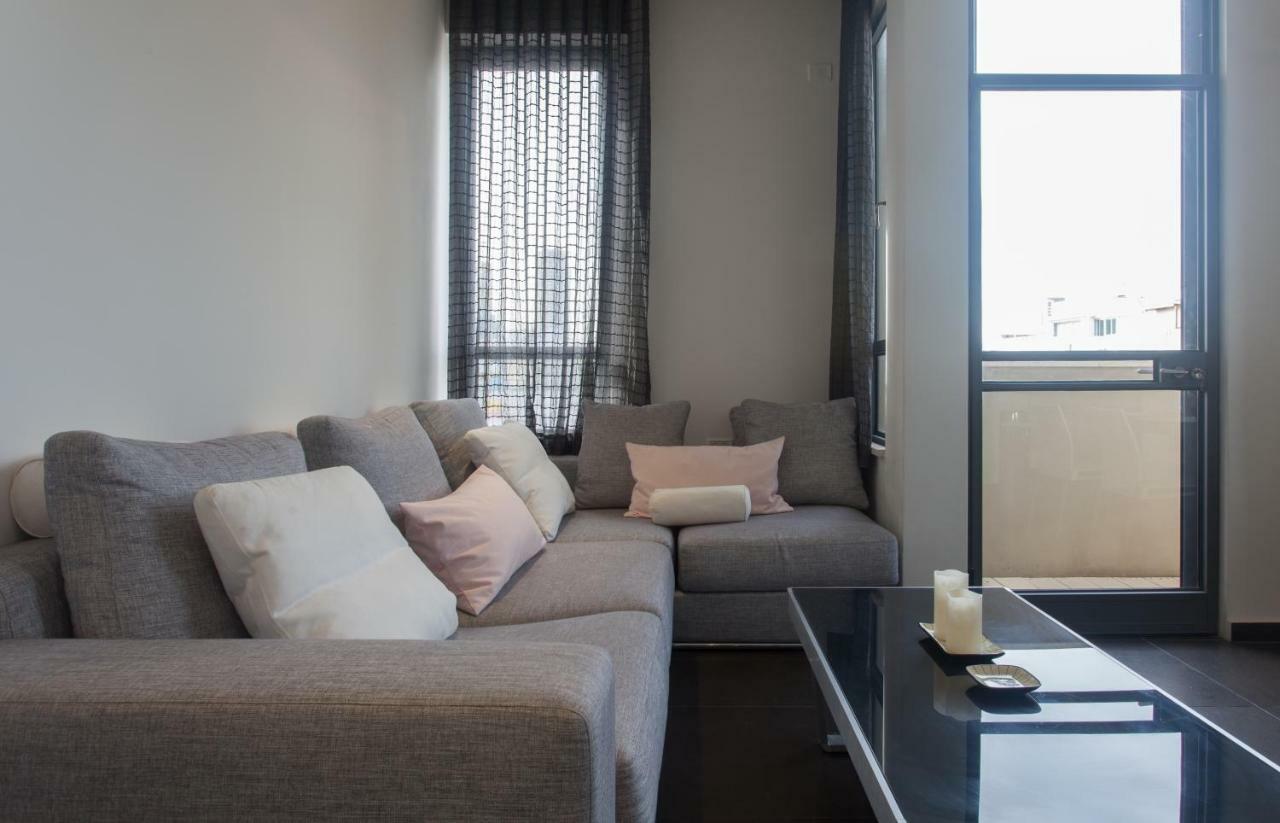 Luxury Penthouse 2 Bed Near Rothchild Tel Aviv
